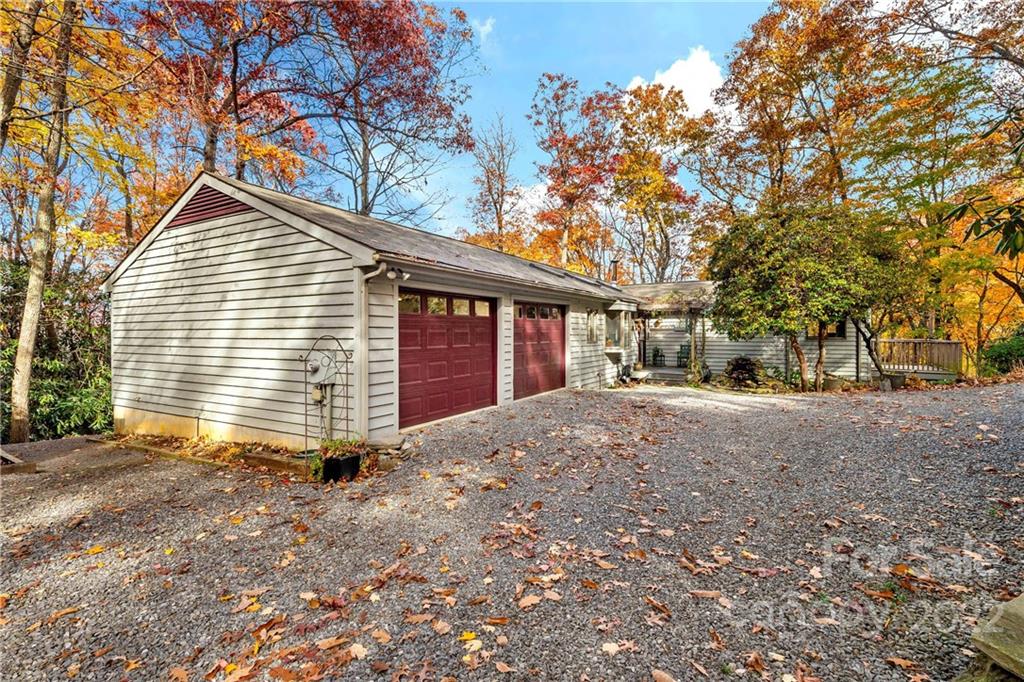 118 Lady Slipper Trail Swannanoa NC 28778