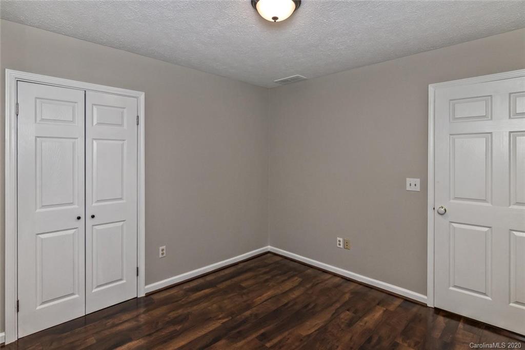 12 La Michele Place Leicester NC 28748