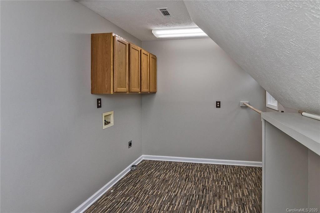 12 La Michele Place Leicester NC 28748