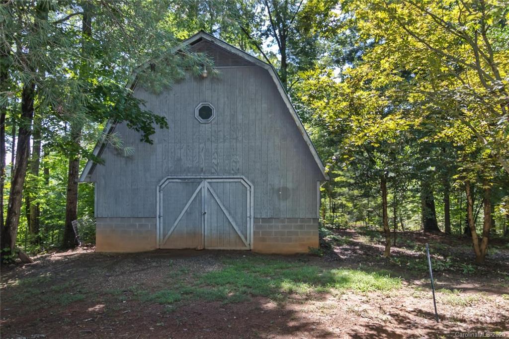 12 La Michele Place Leicester NC 28748