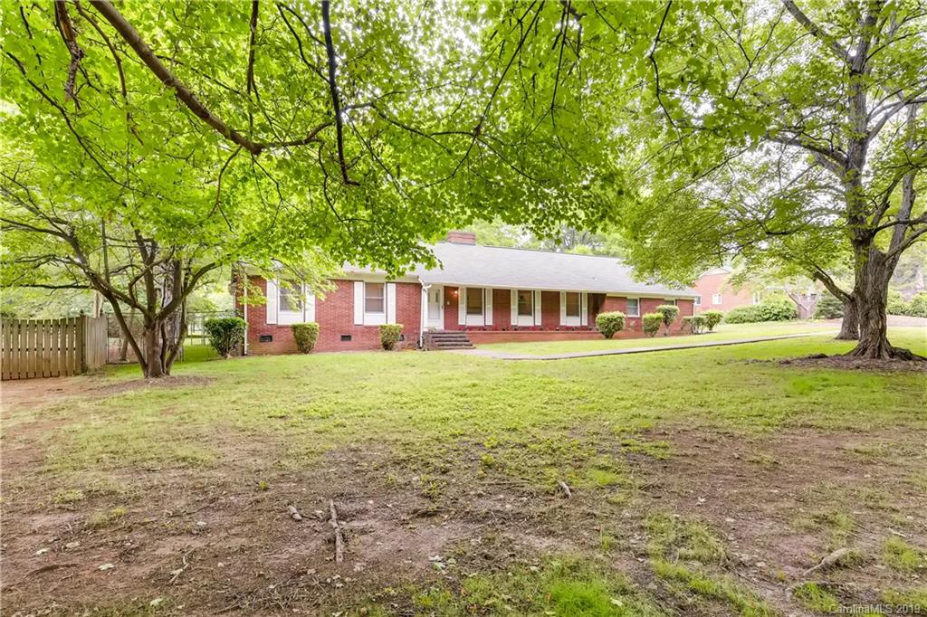 302 Hillcrest Drive Huntersville NC 28078