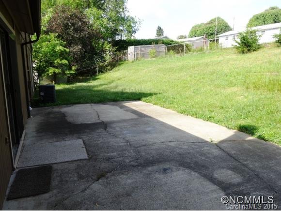 10 David Court Asheville NC 28806