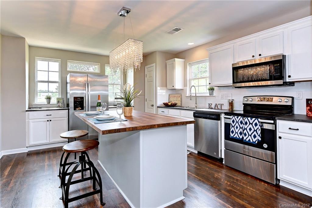 507 Woodington Lane Charlotte NC 28214