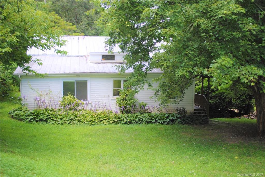36 Wildfire Lane Burnsville NC 28714