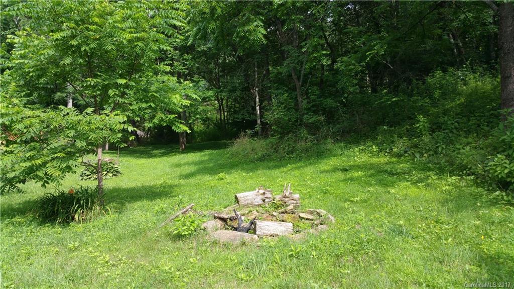 36 Wildfire Lane Burnsville NC 28714