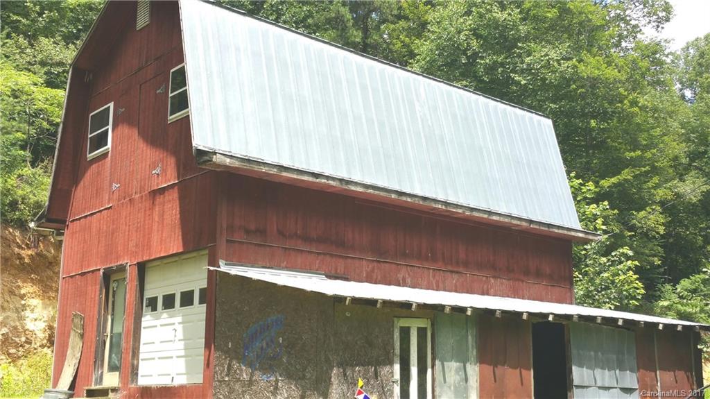 36 Wildfire Lane Burnsville NC 28714