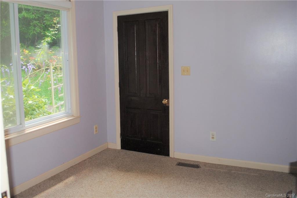36 Wildfire Lane Burnsville NC 28714