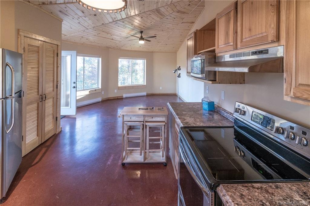 2433 Silvers Welch Road Old Fort NC 28762