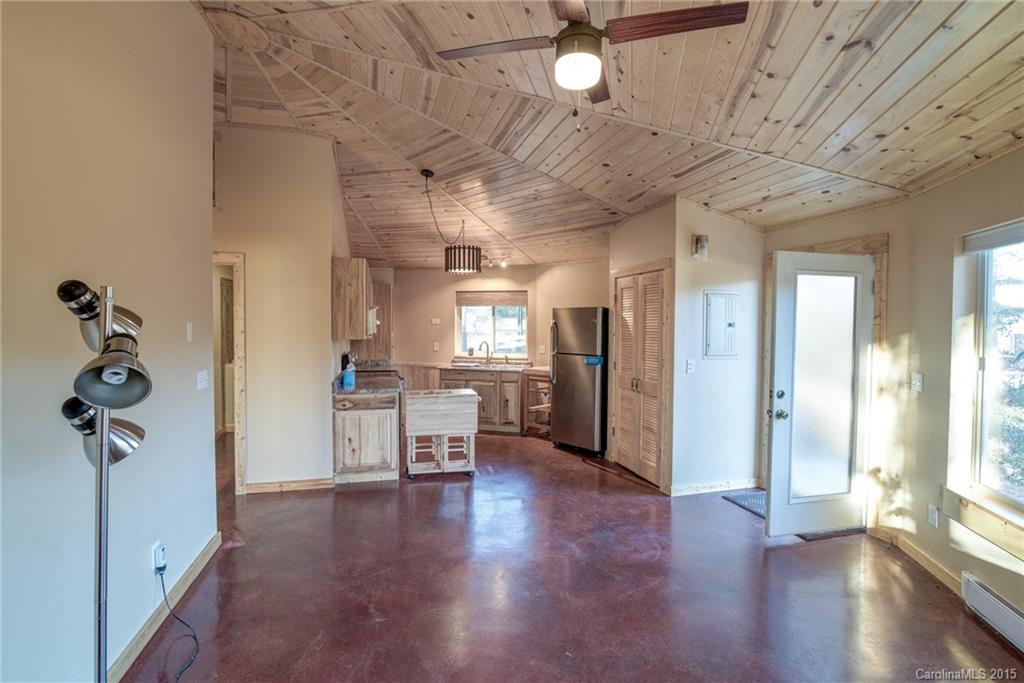 2433 Silvers Welch Road Old Fort NC 28762