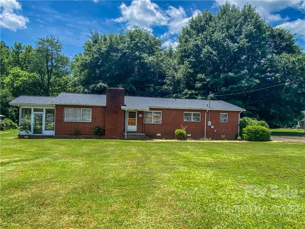 132 E Crawford Street Old Fort NC 28762