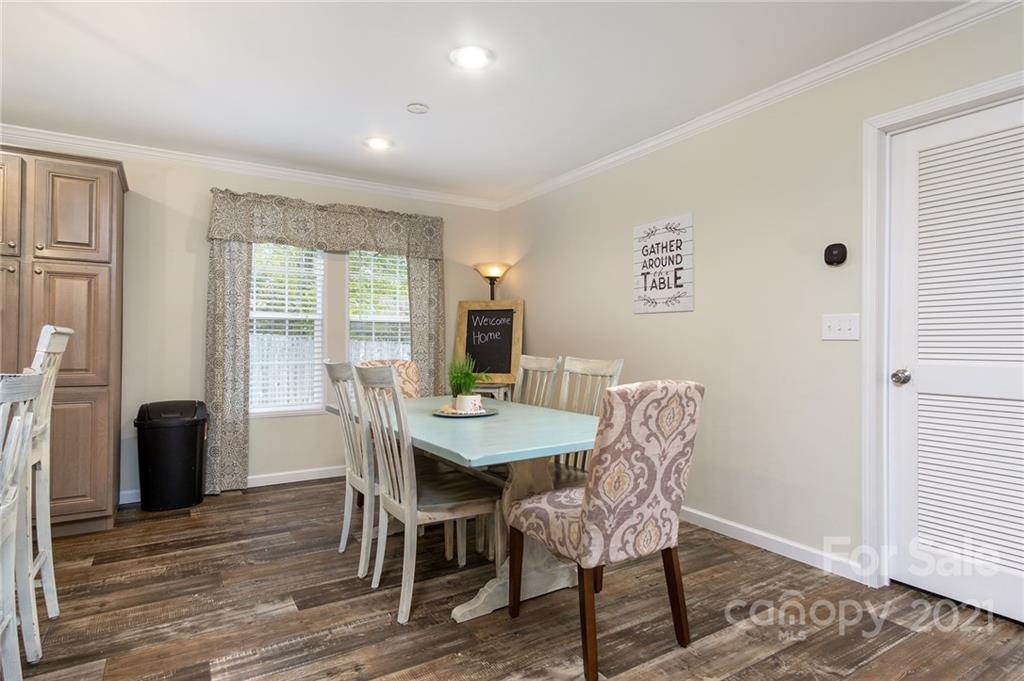7 County Cork Way Candler NC 28715
