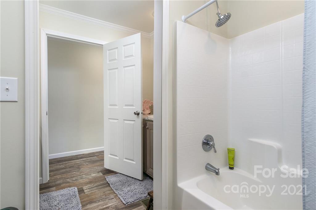 7 County Cork Way Candler NC 28715