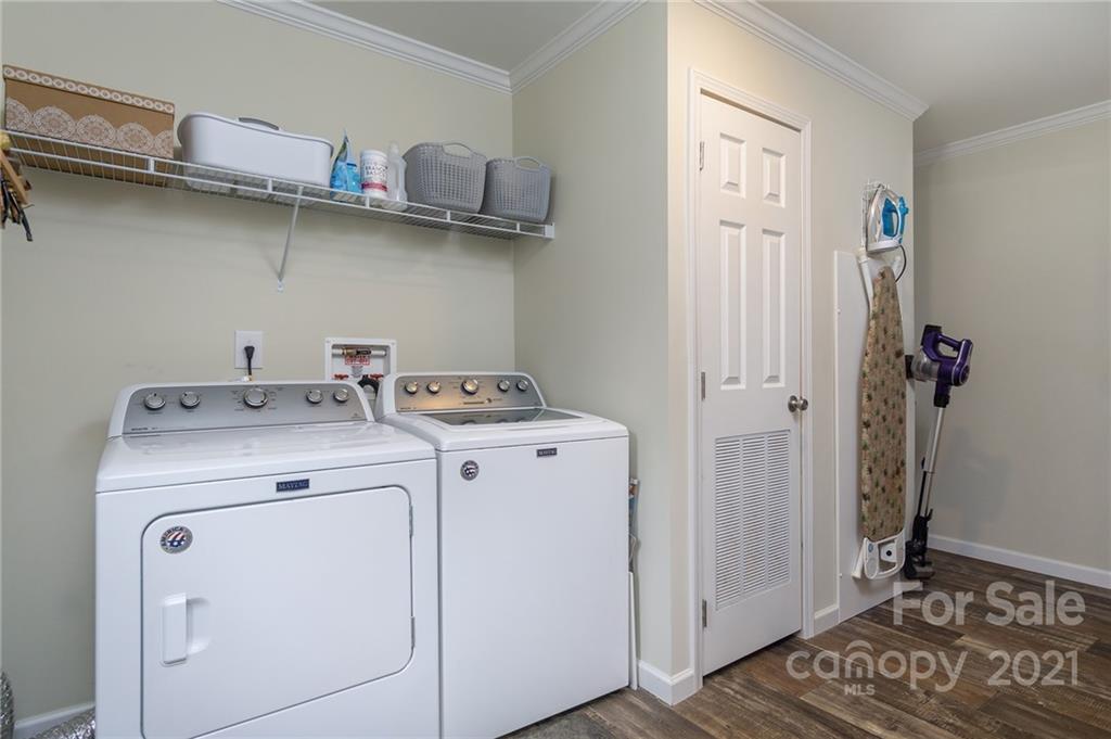 7 County Cork Way Candler NC 28715