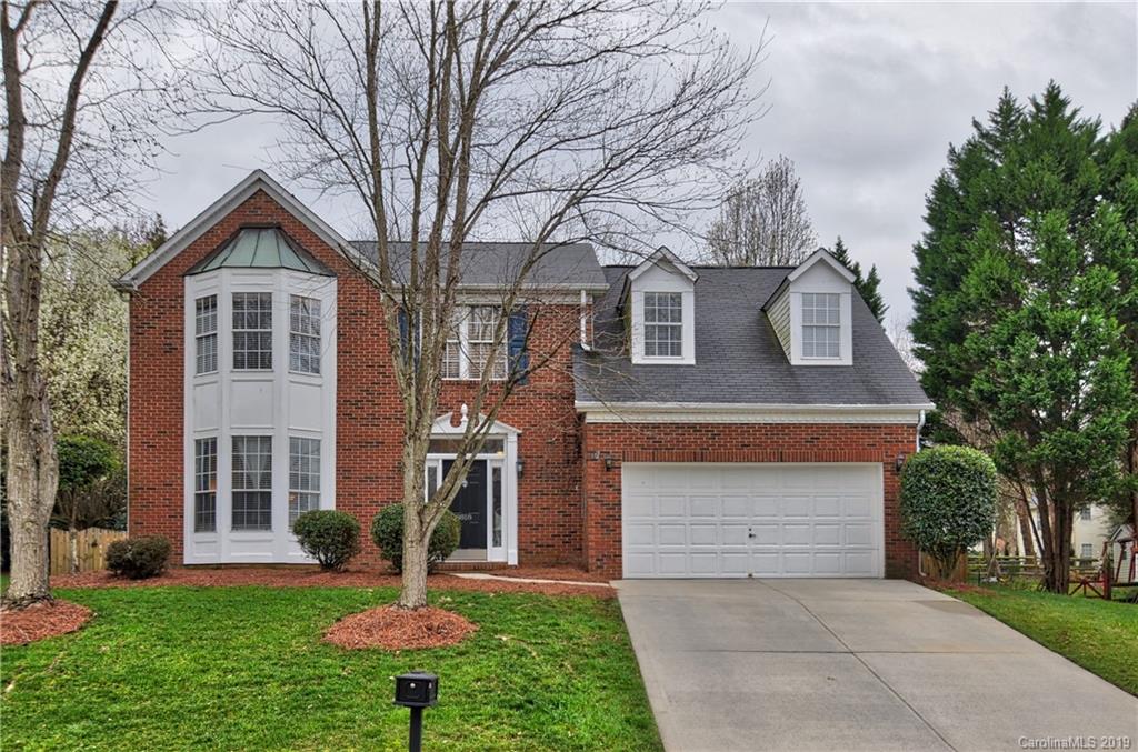 8818 Mccartney Way Charlotte NC 28216