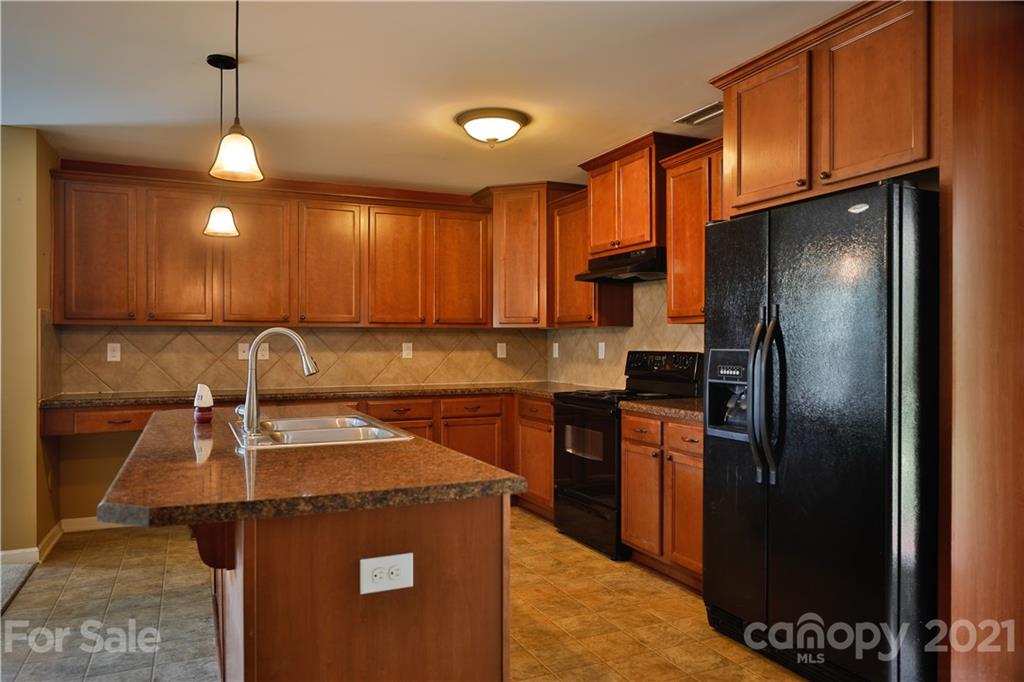 1159 Valley Street Statesville NC 28677