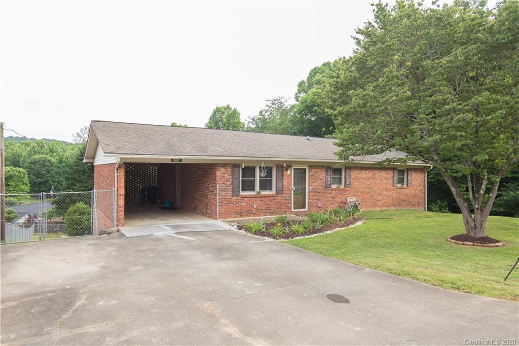 2457 Nix Creek Road Marion NC 28752