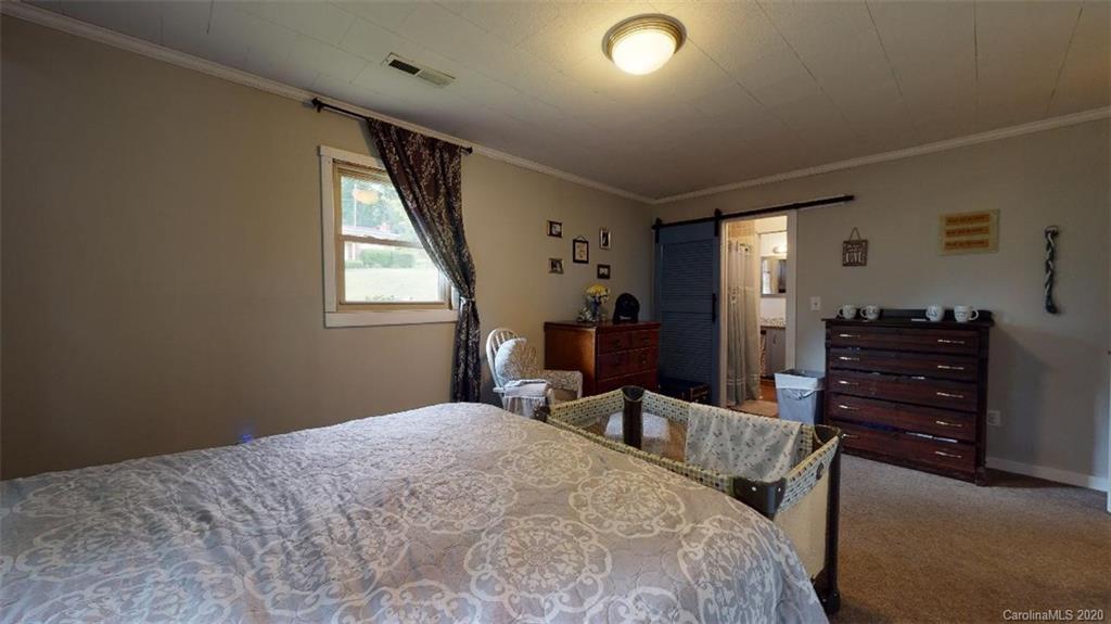 2457 Nix Creek Road Marion NC 28752