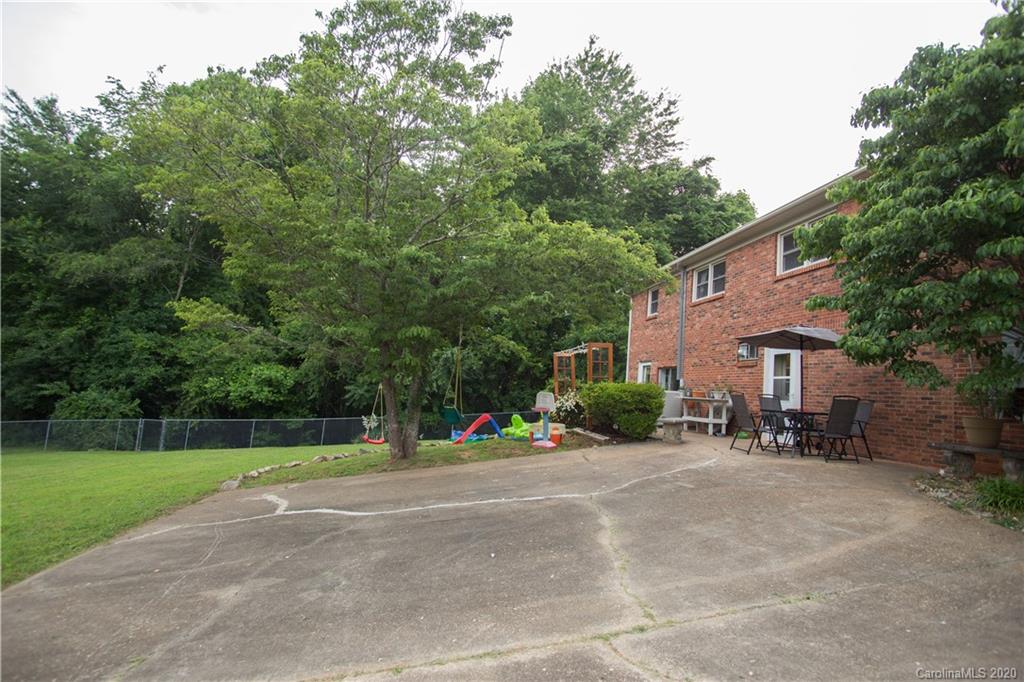 2457 Nix Creek Road Marion NC 28752