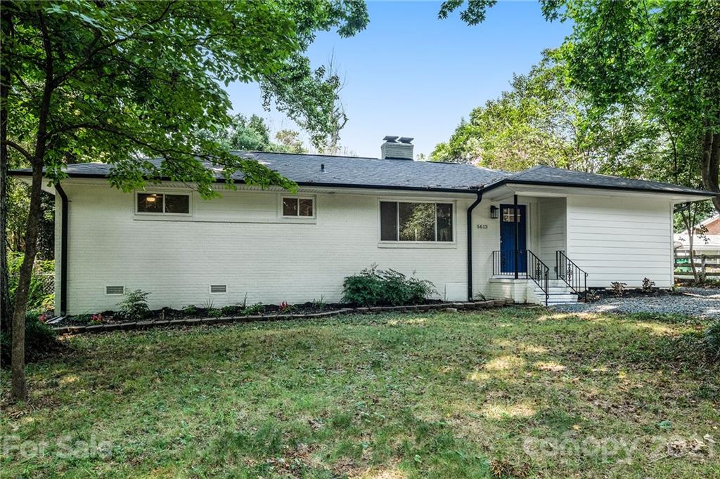 5613 Wilora Lake Road Charlotte NC 28212