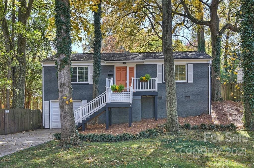 658 Manhasset Road Charlotte NC 28209