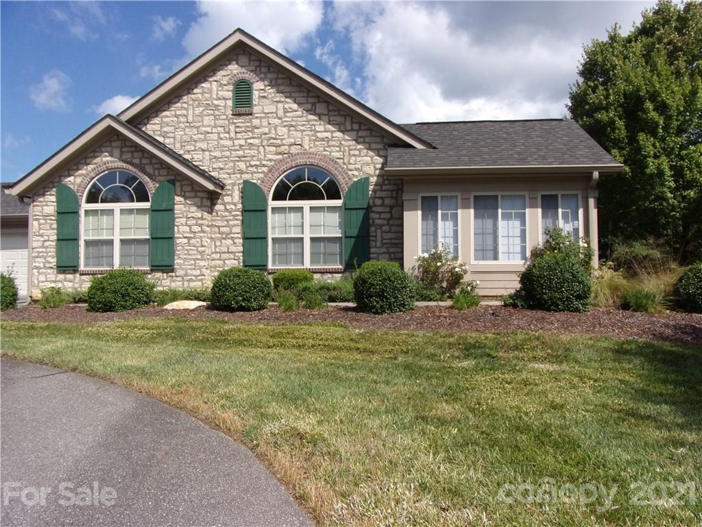 96 Mountain Meadow Circle Weaverville NC 28787