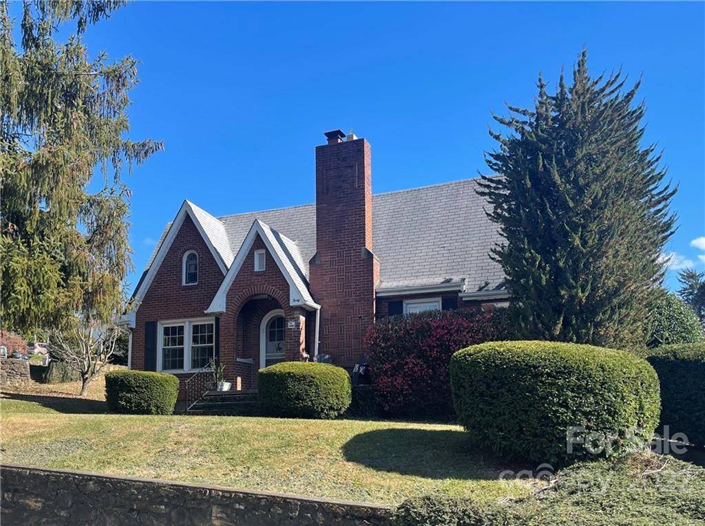 206 Trammell Avenue Canton NC 28716