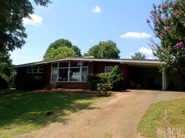 421 Clover Lane Newton NC 28658