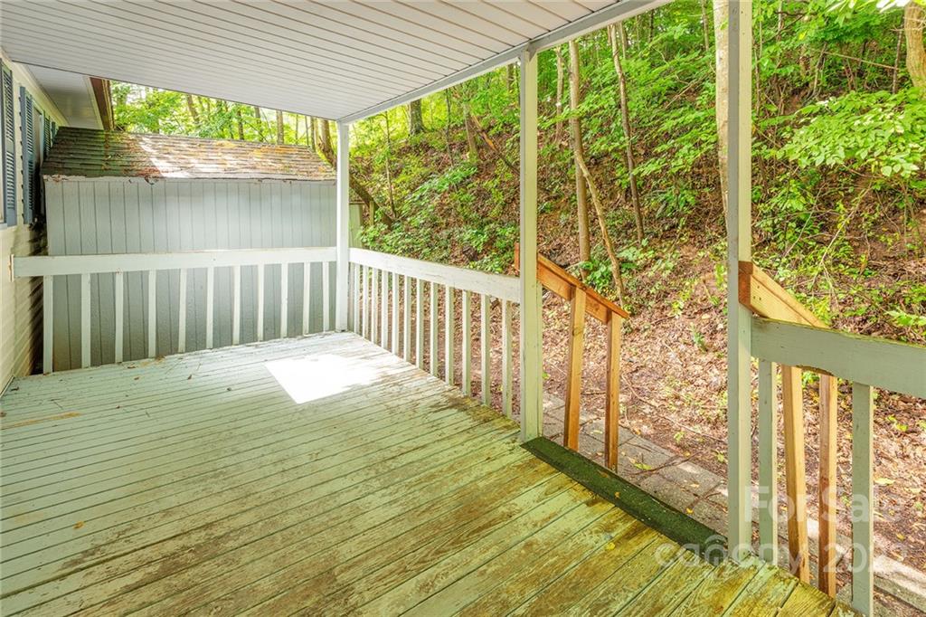 90 Beech Valley Estate Weaverville NC 28787