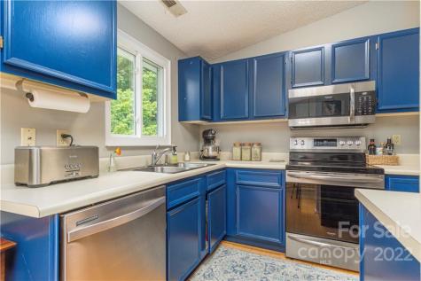 74 Gibson Road Asheville NC 28804
