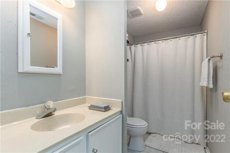74 Gibson Road Asheville NC 28804