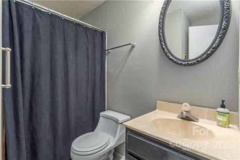 74 Gibson Road Asheville NC 28804