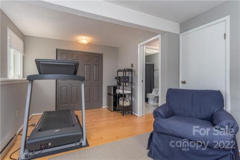 74 Gibson Road Asheville NC 28804