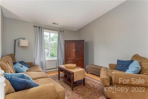 74 Gibson Road Asheville NC 28804
