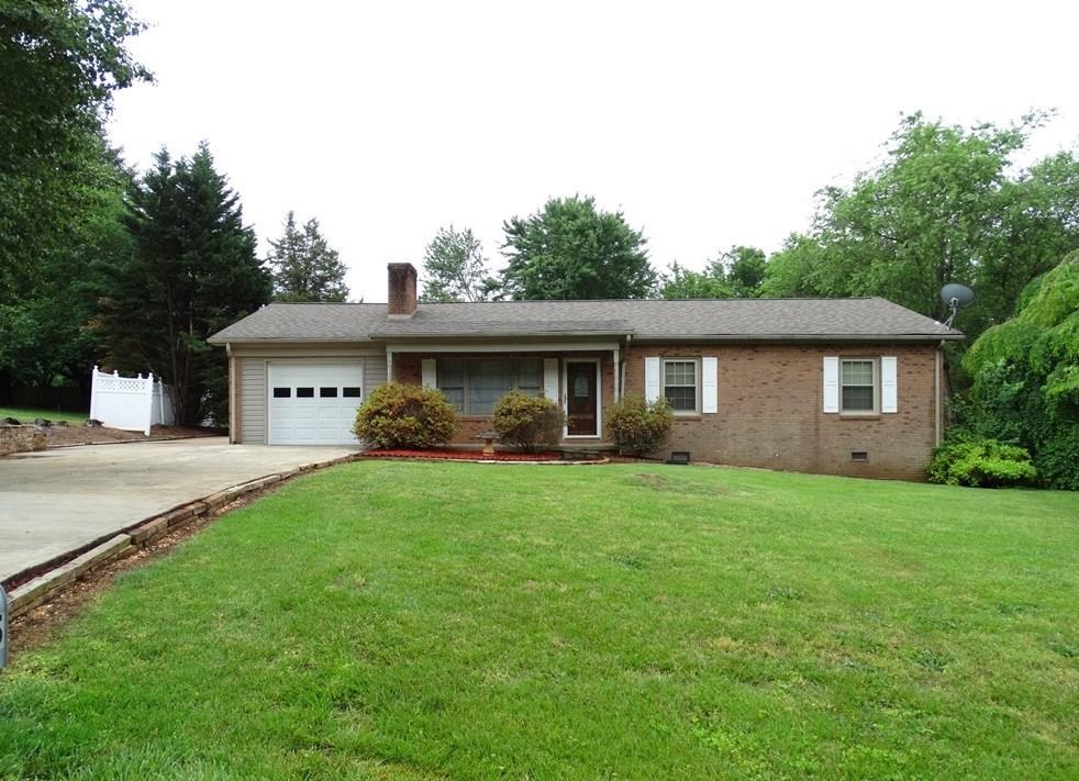 5645 Sandhurst Road Hickory NC 28602