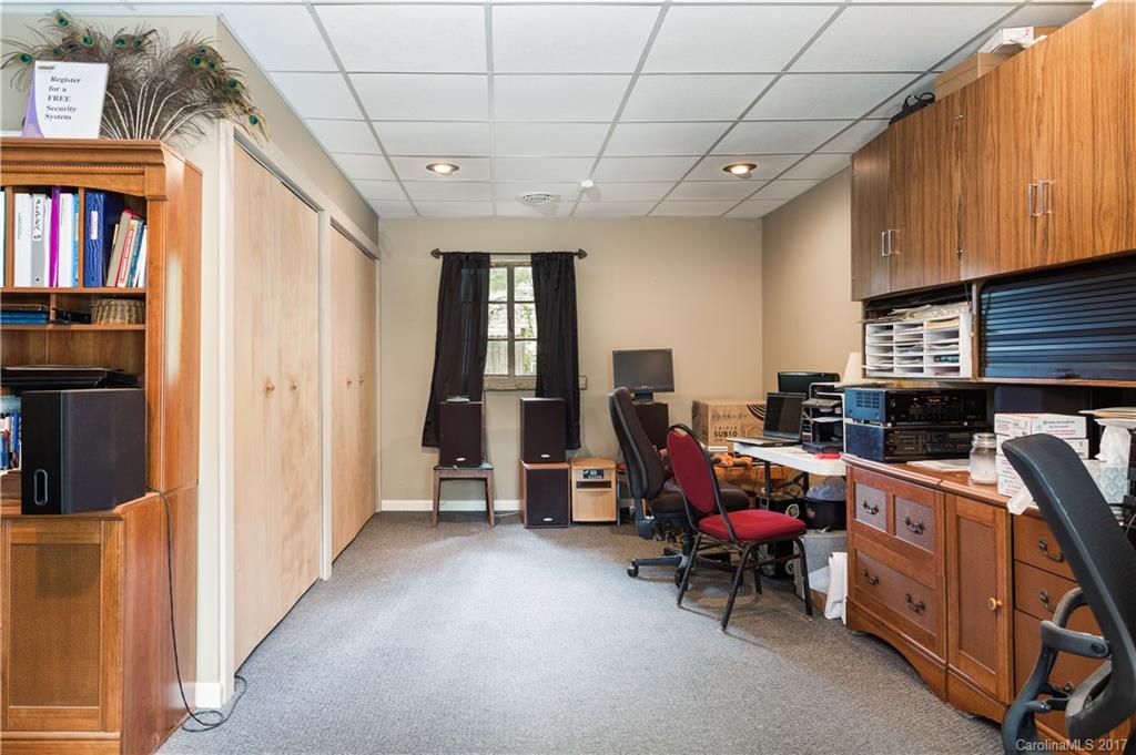20 Evergreen Avenue Asheville NC 28806