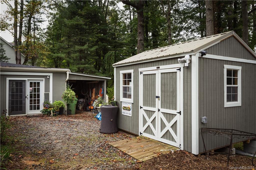 20 Evergreen Avenue Asheville NC 28806
