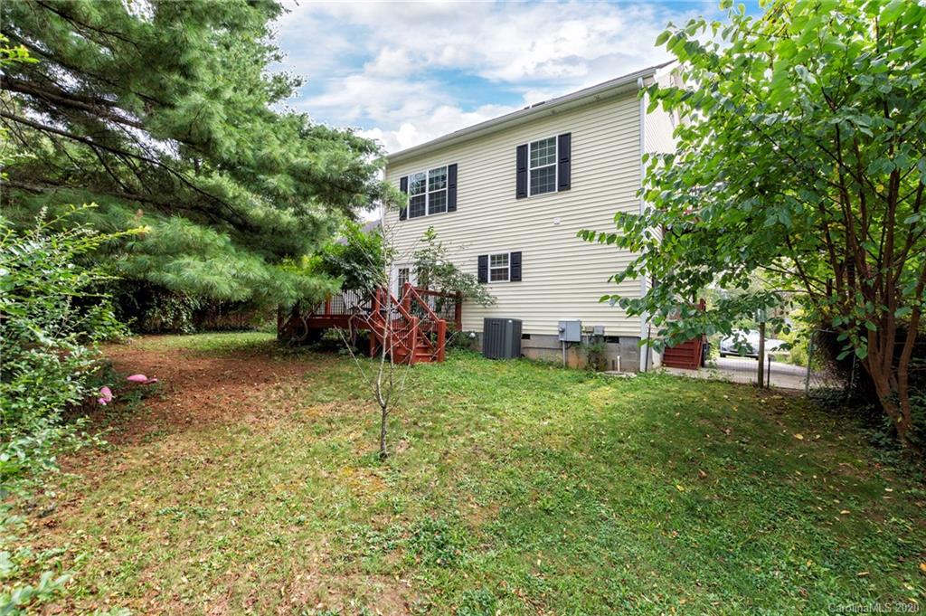 20 Coleman Street Weaverville NC 28787