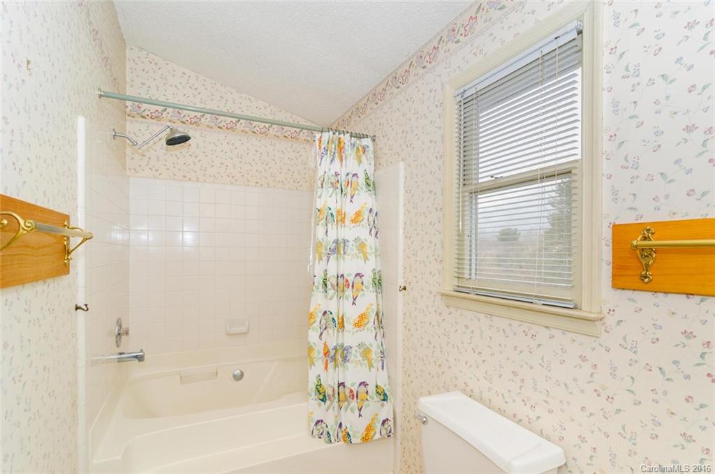 11 Fox Lair Court Asheville NC 28805