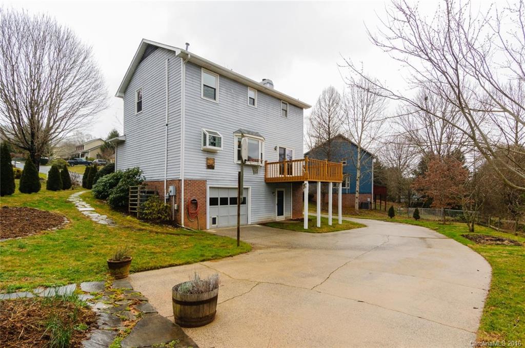 11 Fox Lair Court Asheville NC 28805