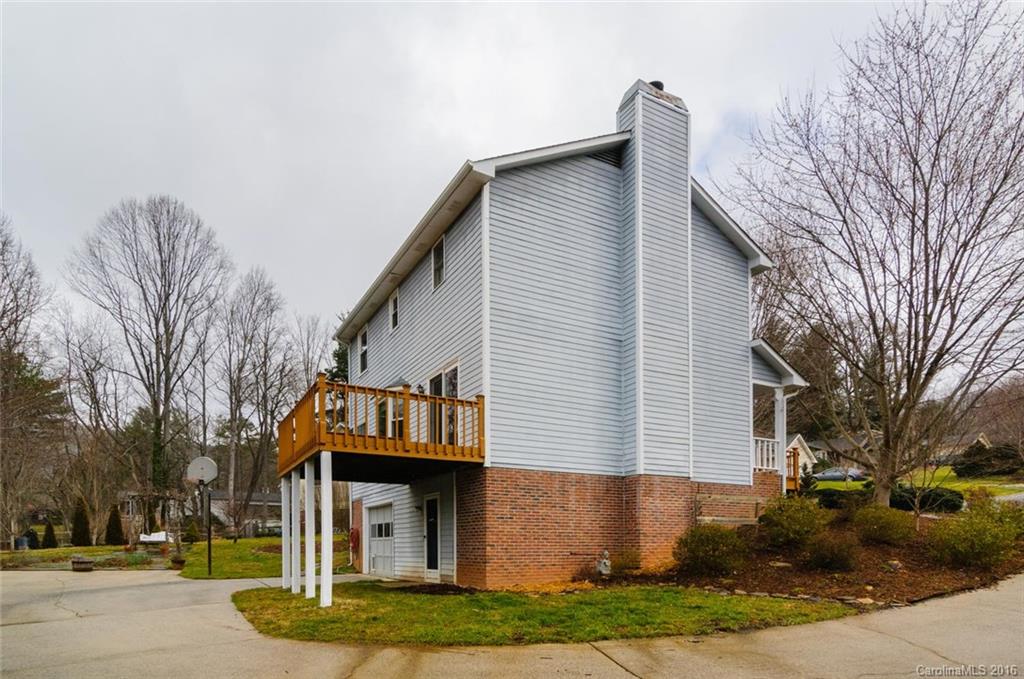 11 Fox Lair Court Asheville NC 28805