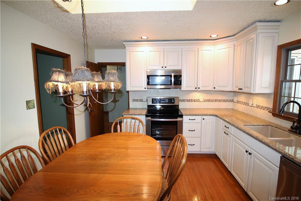 83 Lovers Loop Road Asheville NC 28803