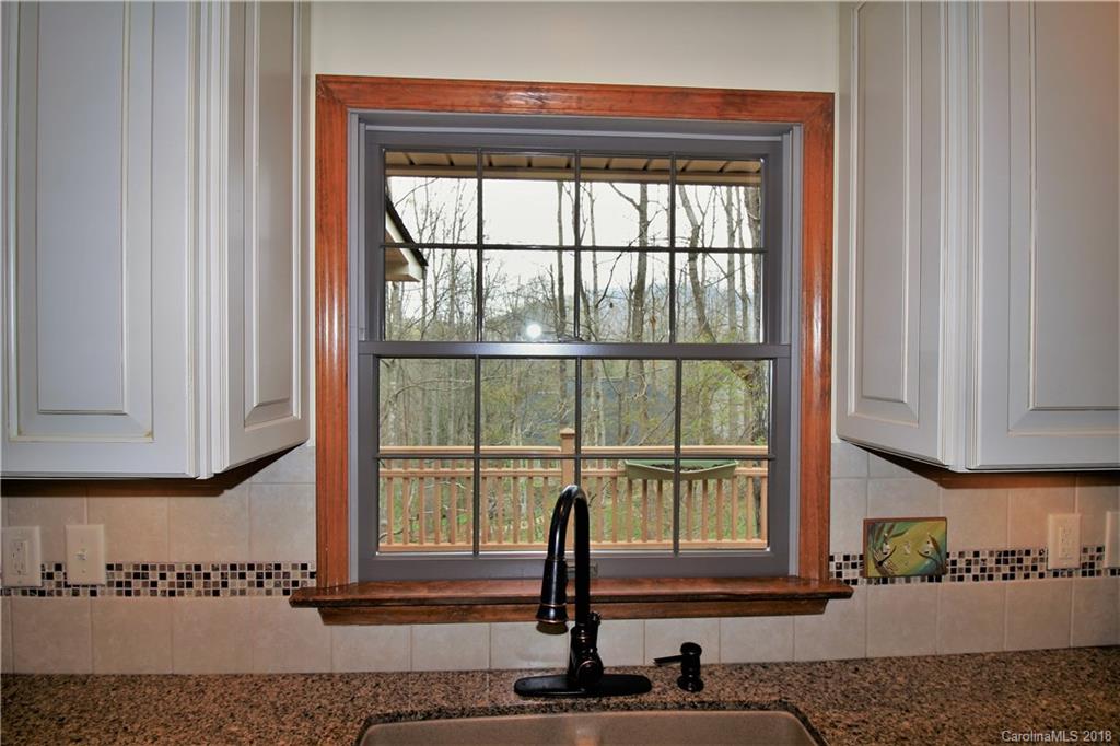 83 Lovers Loop Road Asheville NC 28803