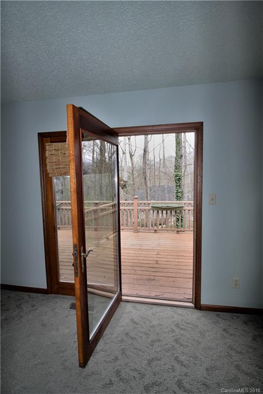83 Lovers Loop Road Asheville NC 28803