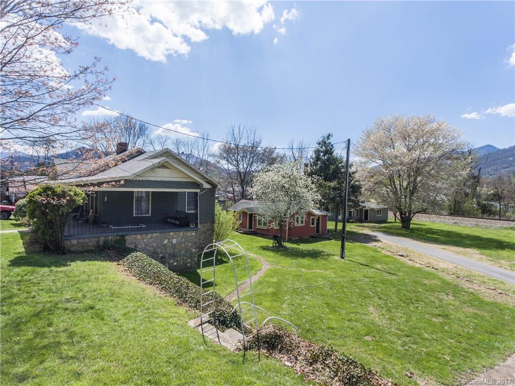 824 Brown Avenue Waynesville NC 28786