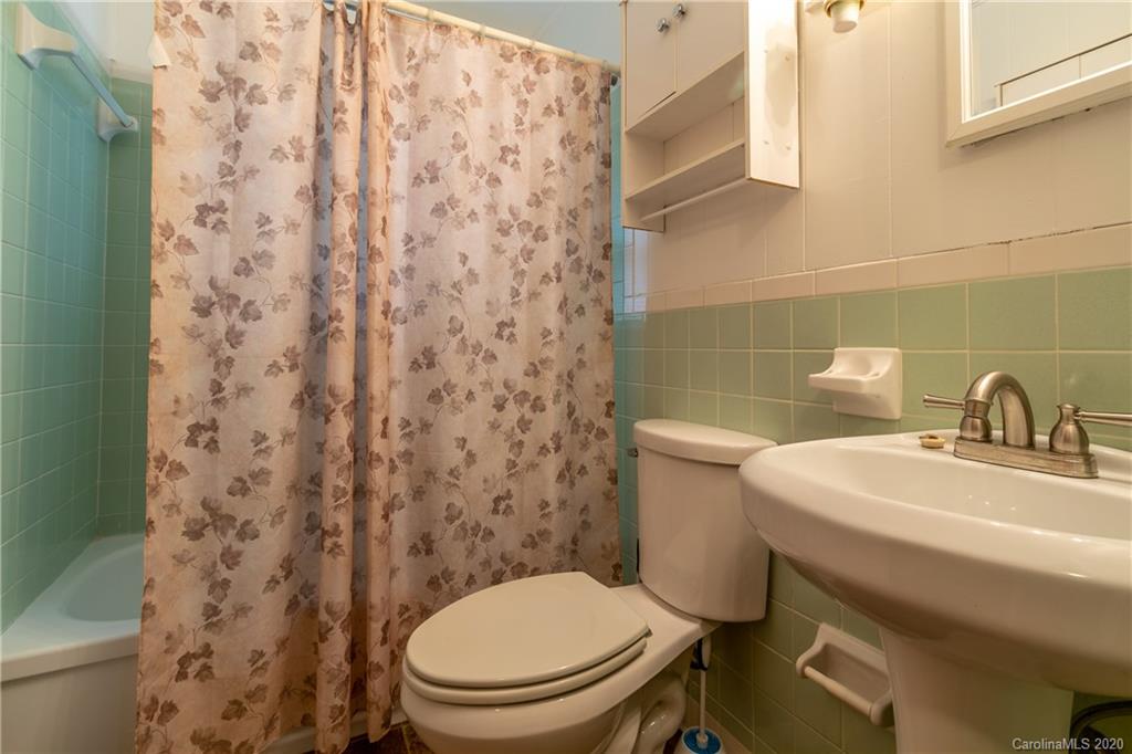 219 Wilson Avenue Swannanoa NC 28778