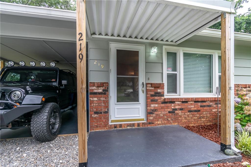 219 Wilson Avenue Swannanoa NC 28778