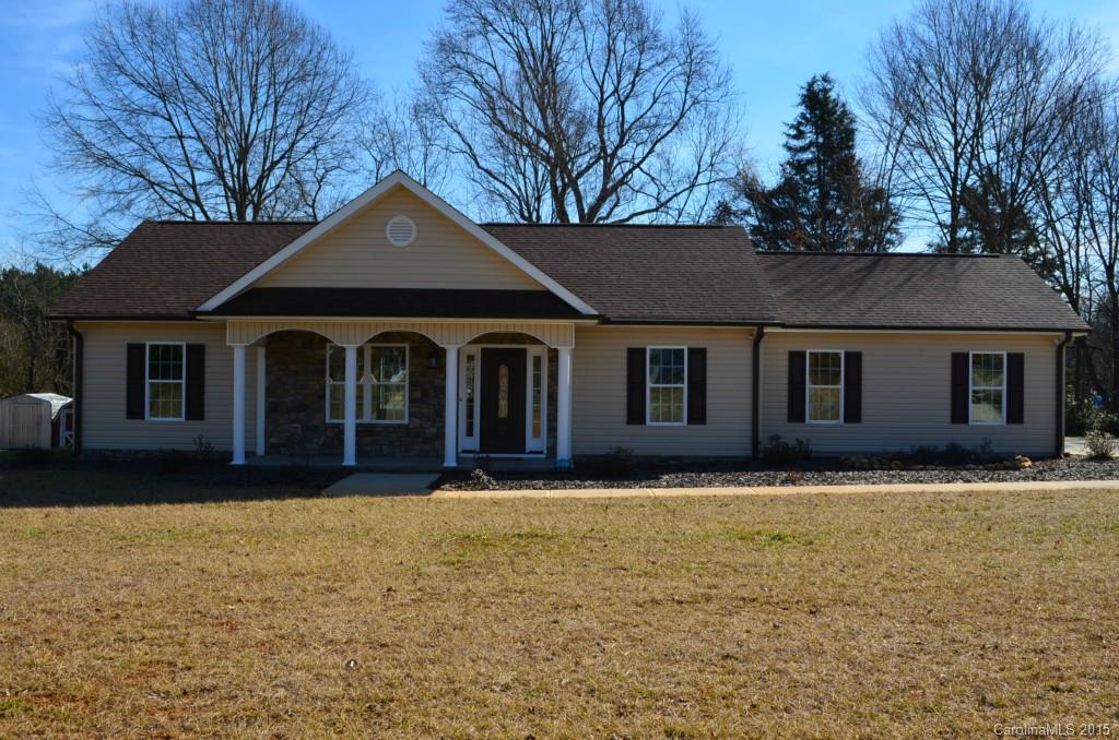 137 E Debbie Lane Statesville NC 28625