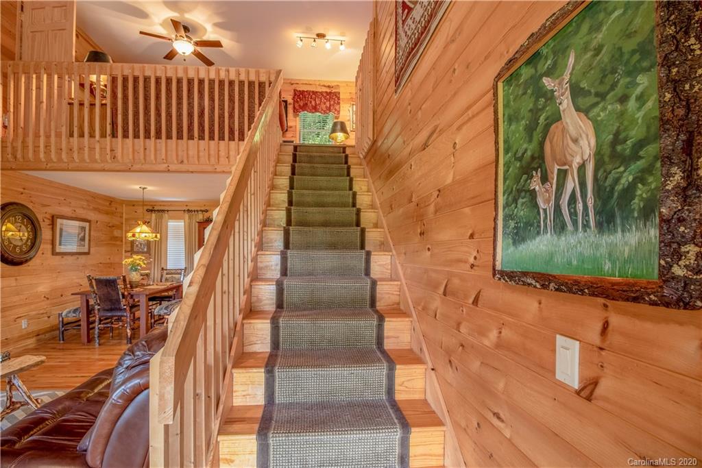 66 Pinnacle Road Burnsville NC 28714