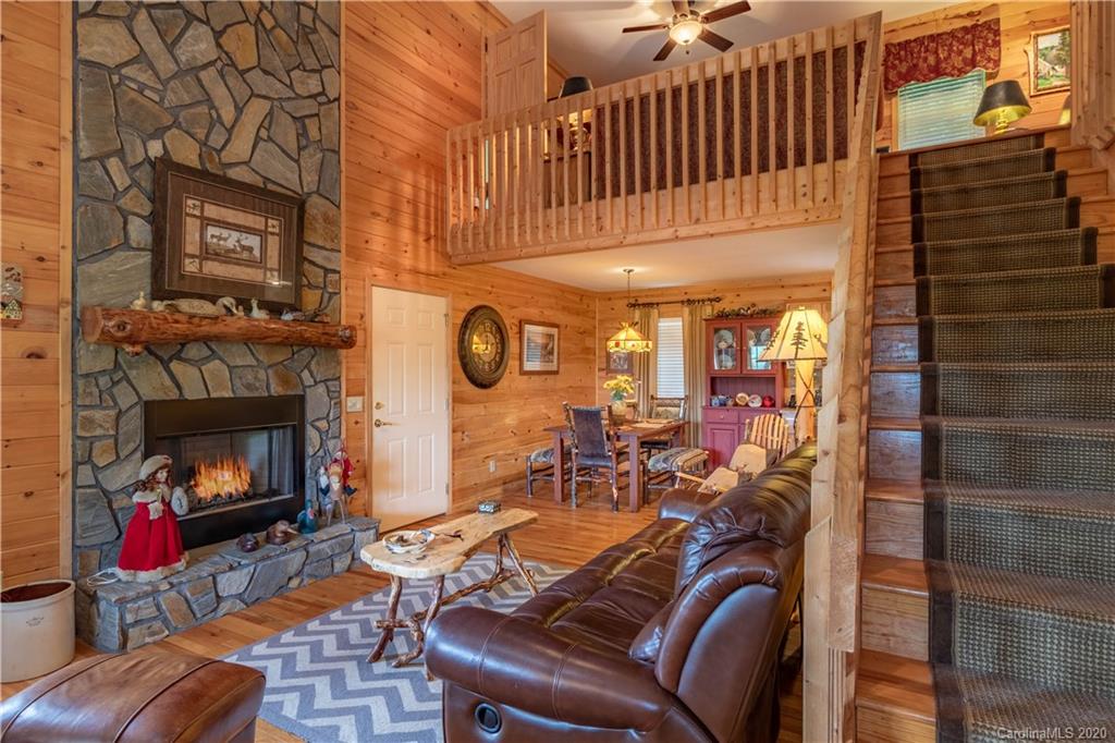 66 Pinnacle Road Burnsville NC 28714