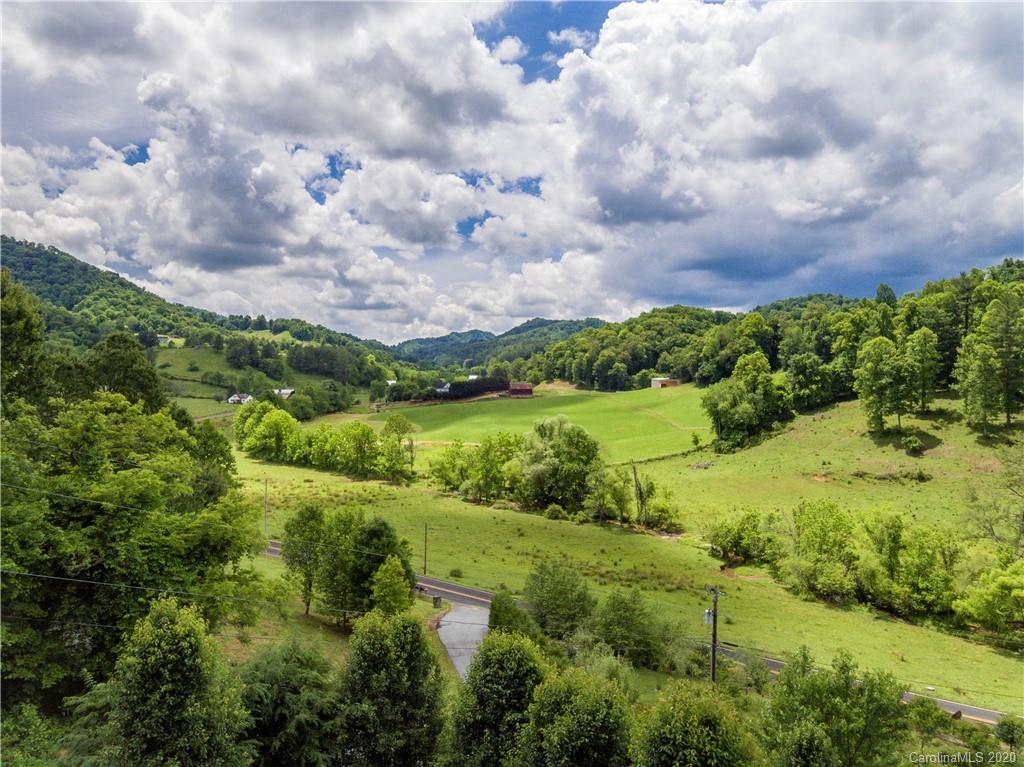 66 Pinnacle Road Burnsville NC 28714